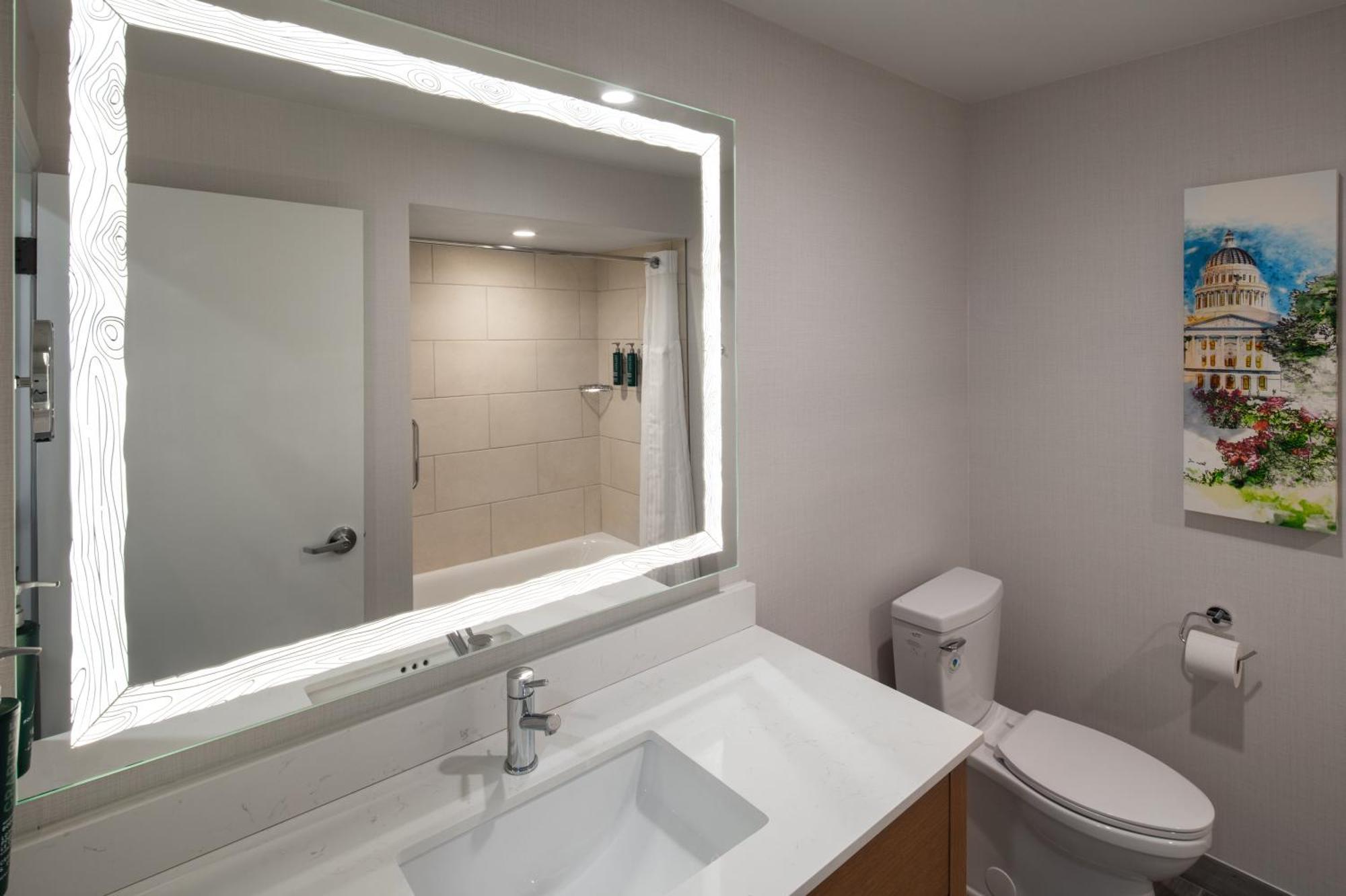Doubletree By Hilton Sacramento Hotel Екстериор снимка