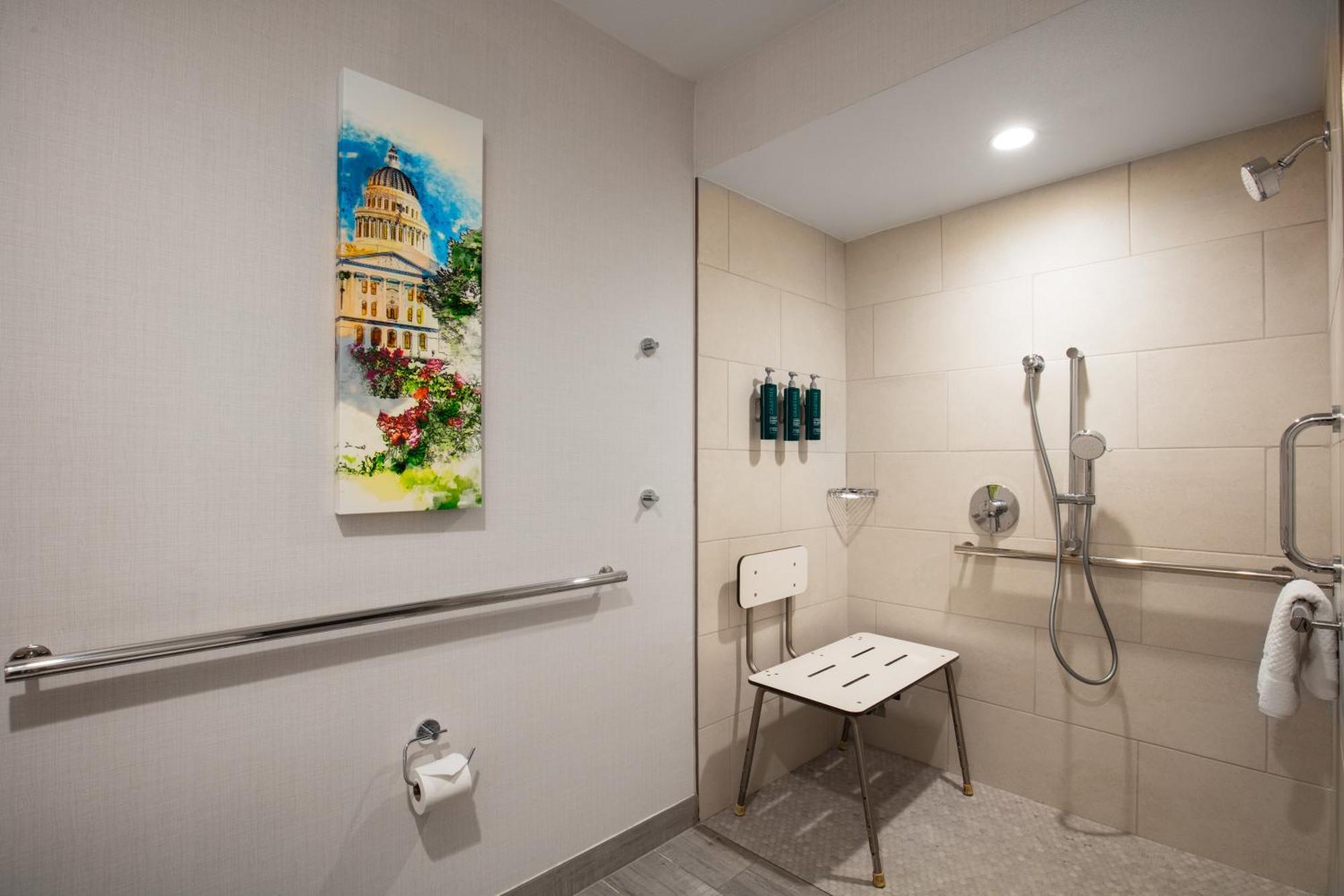 Doubletree By Hilton Sacramento Hotel Екстериор снимка